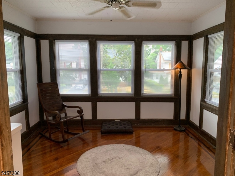 97 Elliot Pl