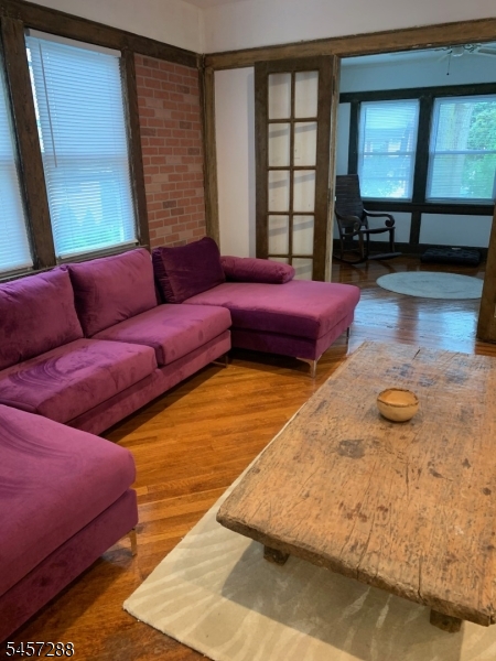 97 Elliot Pl