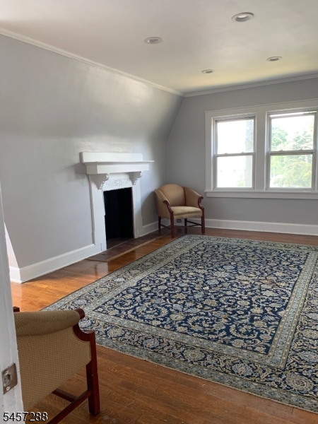 97 Elliot Pl