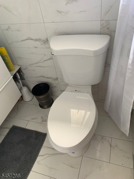 97 Elliot Pl