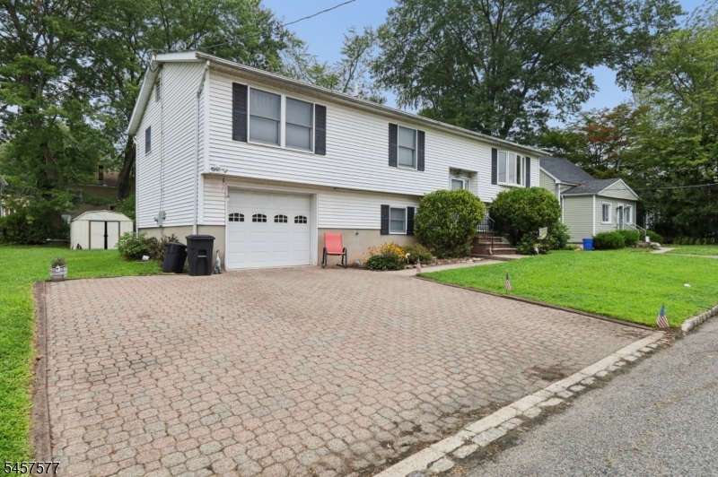15 Garfield Rd