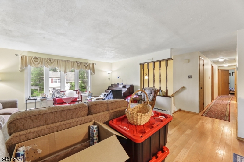 15 Garfield Rd