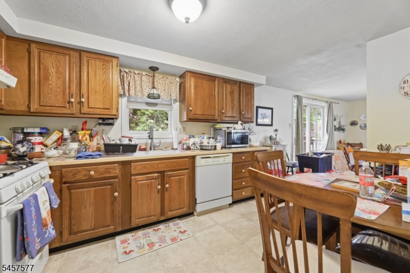 15 Garfield Rd