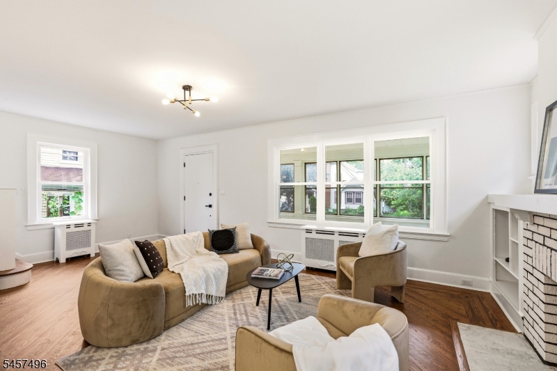 109 Milton Pl