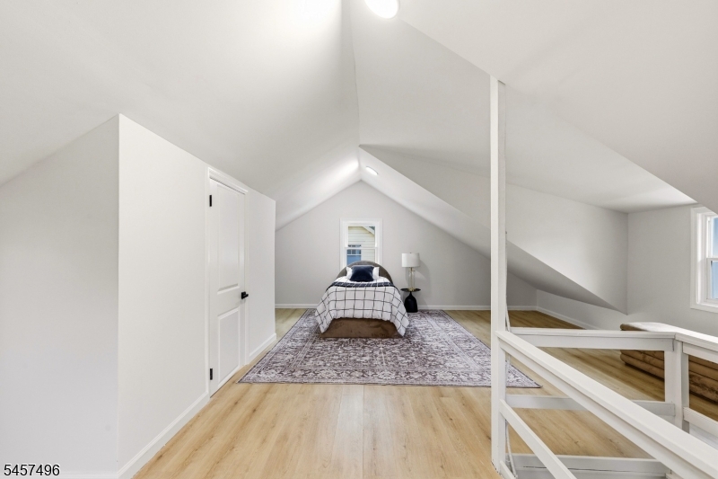 109 Milton Pl