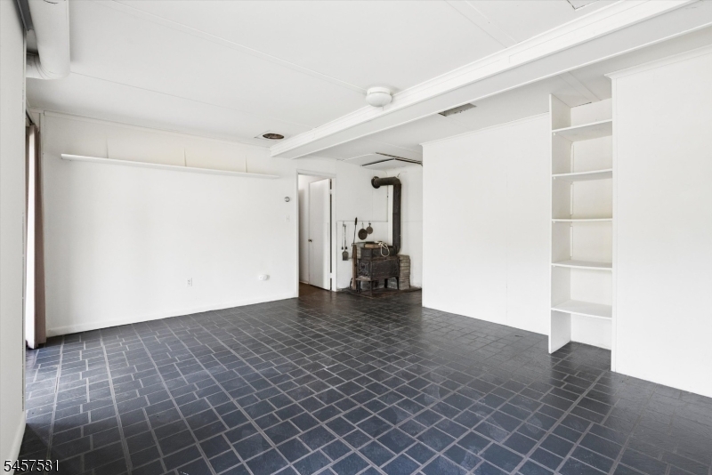 51 Hibler Rd