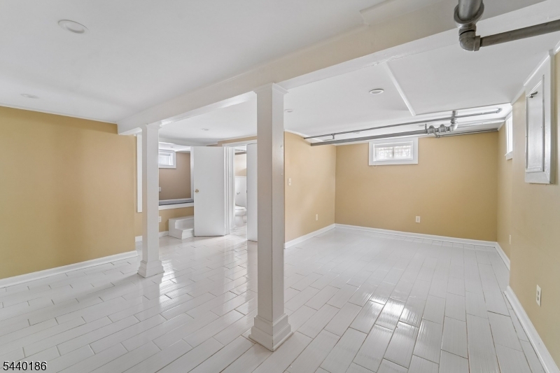 34 Cypress St
