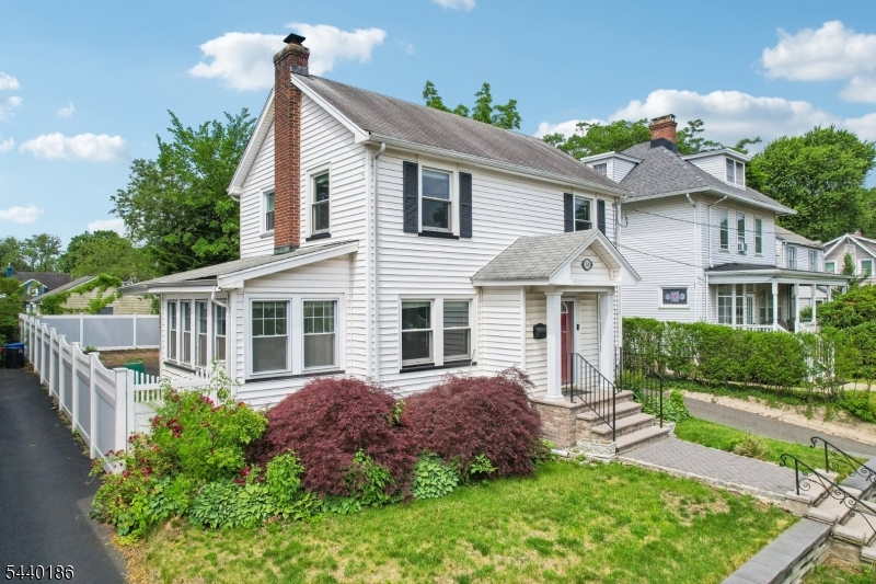 34 Cypress St