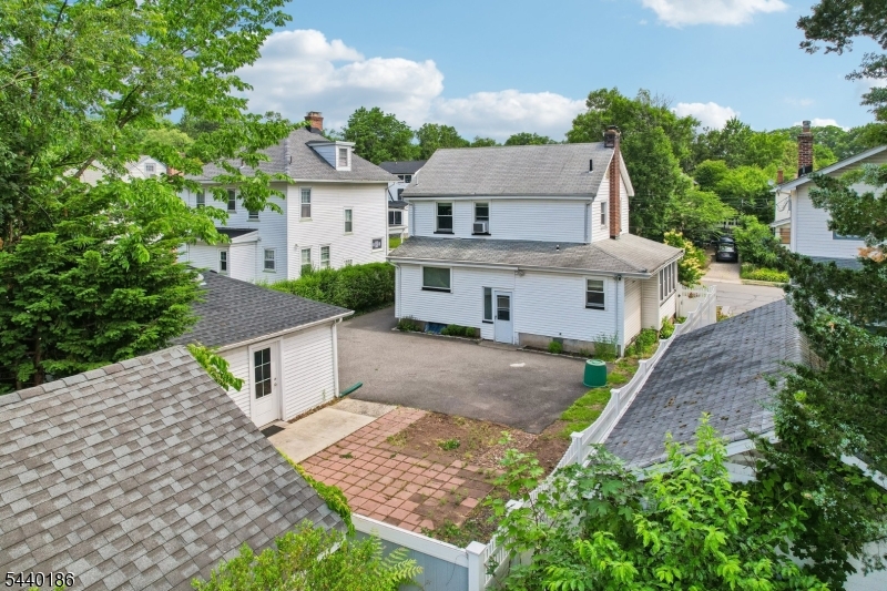 34 Cypress St