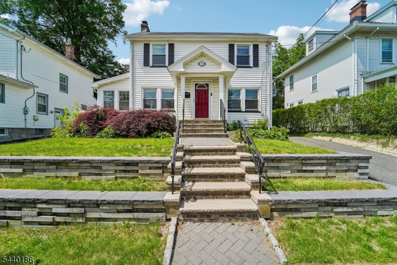 34 Cypress St