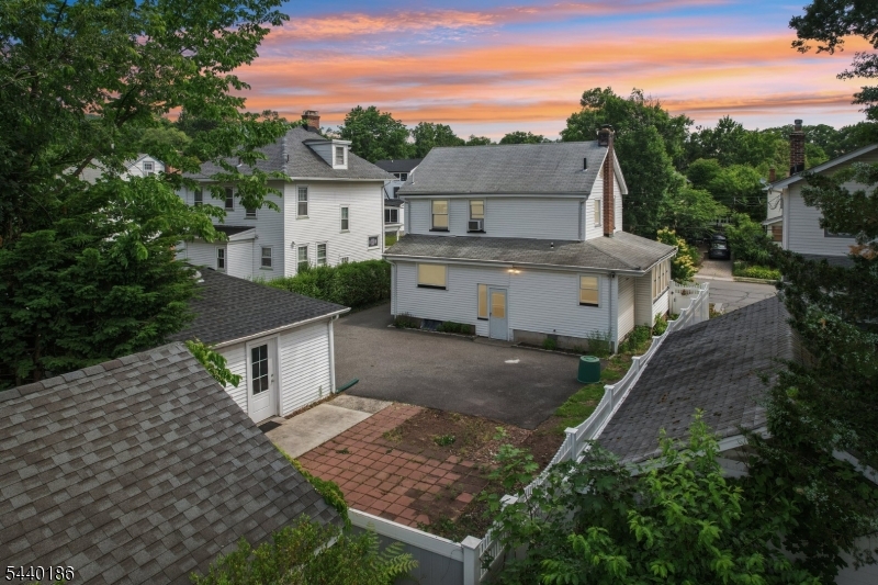 34 Cypress St