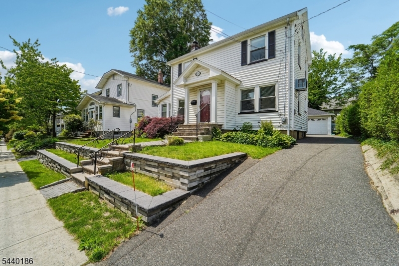 34 Cypress St