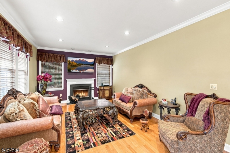 1002 Valerie Place