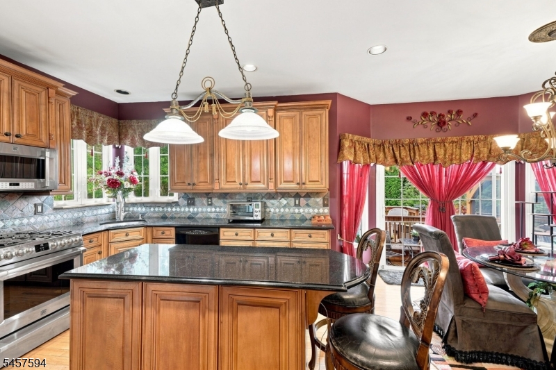 1002 Valerie Place