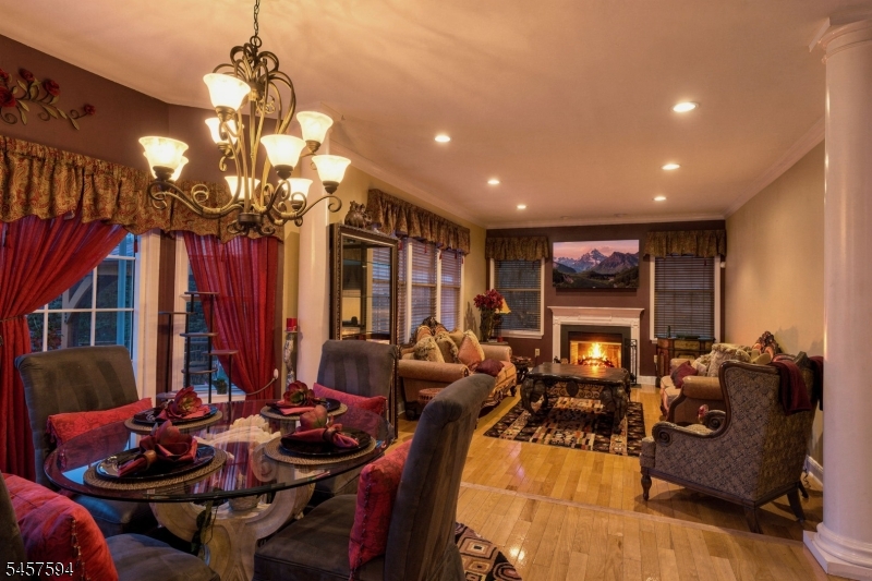 1002 Valerie Place