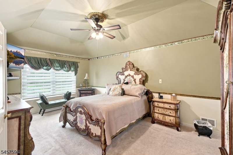 1002 Valerie Place