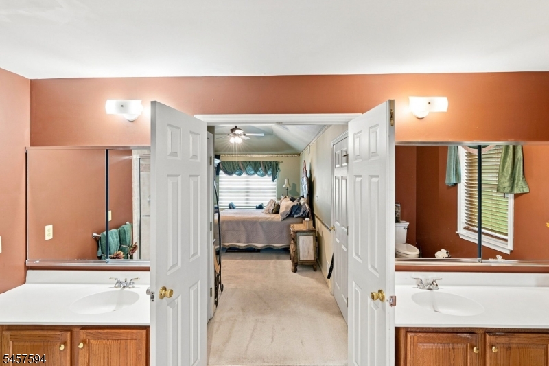 1002 Valerie Place