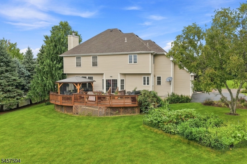 1002 Valerie Place
