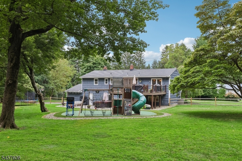 109 Pleasant Hill Rd