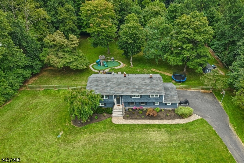 109 Pleasant Hill Rd