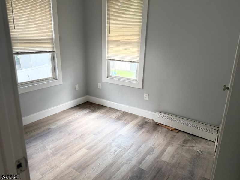 161 Hillside Ave