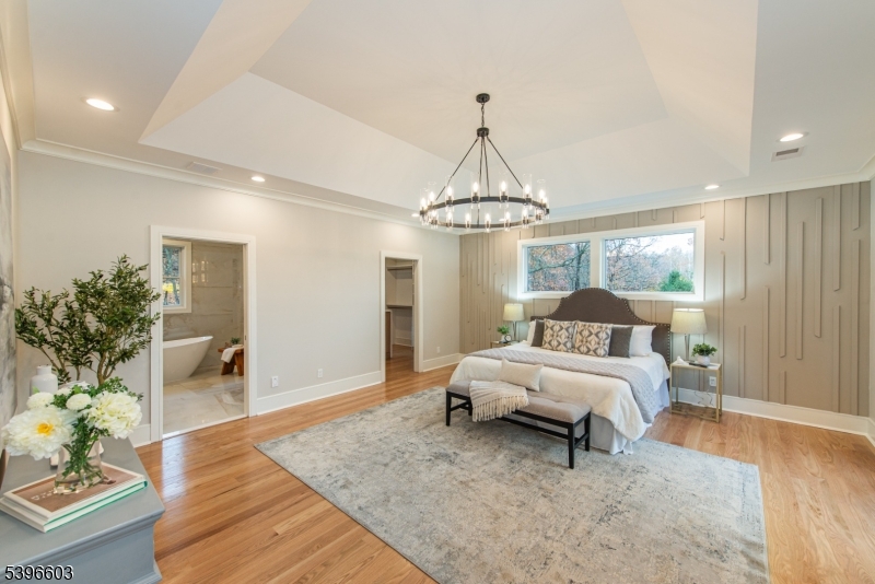 24 Cliffside Dr