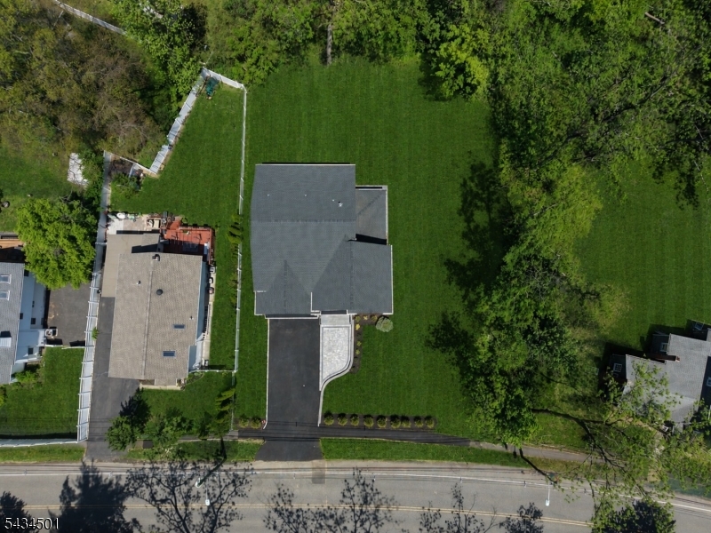 60 W Hobart Gap Rd