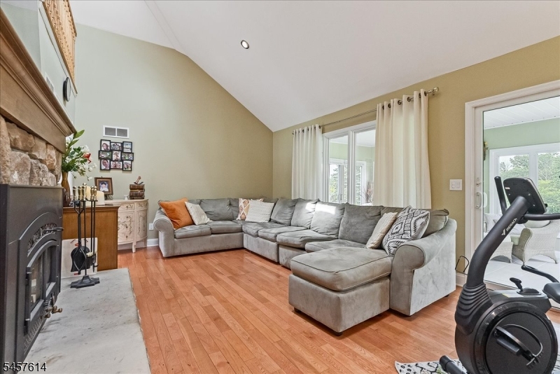 378 Ridge Rd