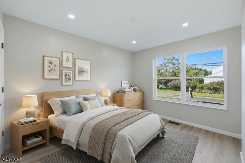 10 Delar Pkwy #A