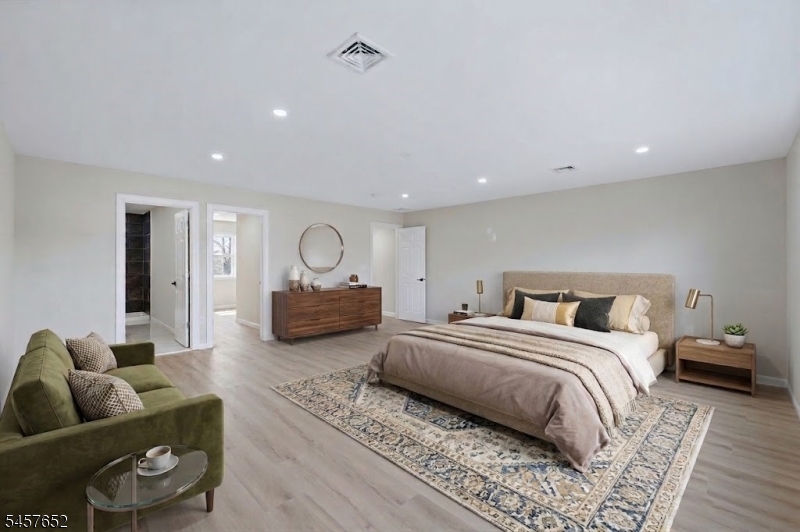 10 Delar Pkwy #A