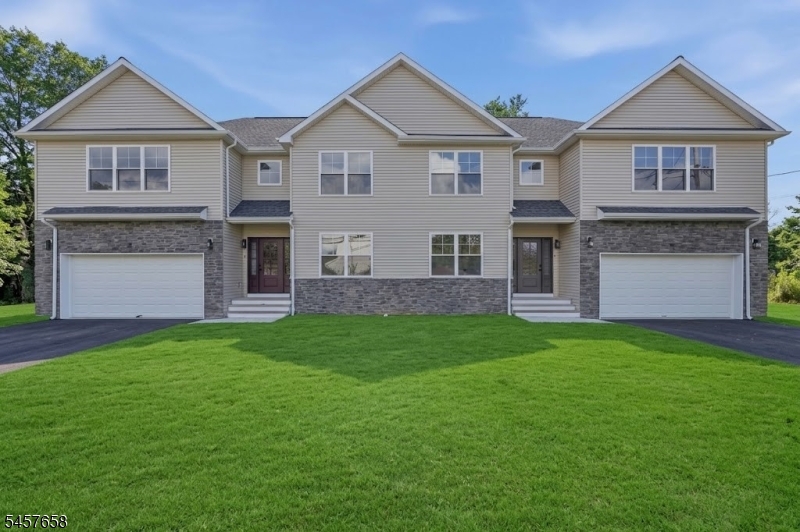 10 Delar Pkwy #B