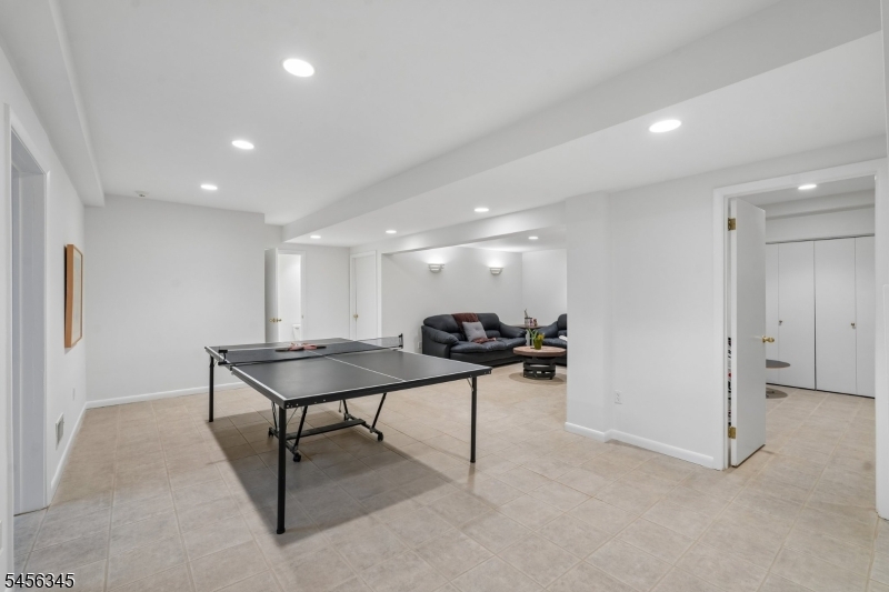 56 Roosevelt Blvd