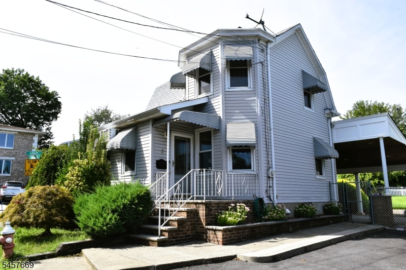 3 Linden Ave