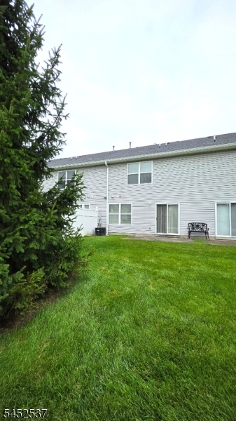 3 Druid Ln
