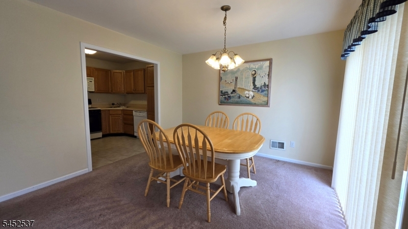 3 Druid Ln