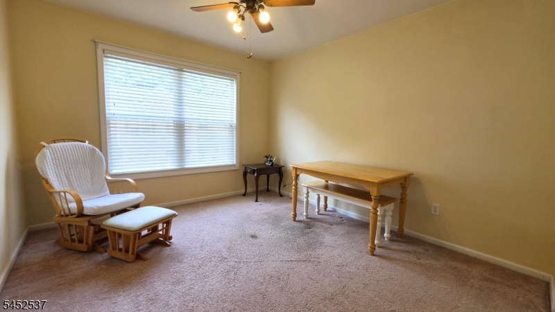 3 Druid Ln