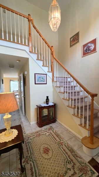 3 Druid Ln