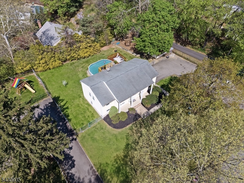 26 Meslar Rd