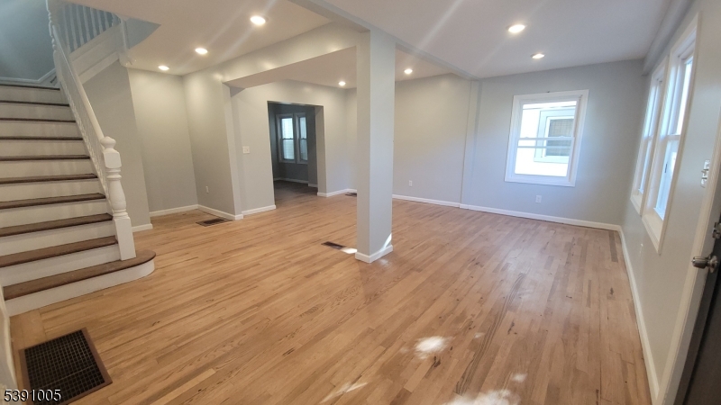 94 Sanford St