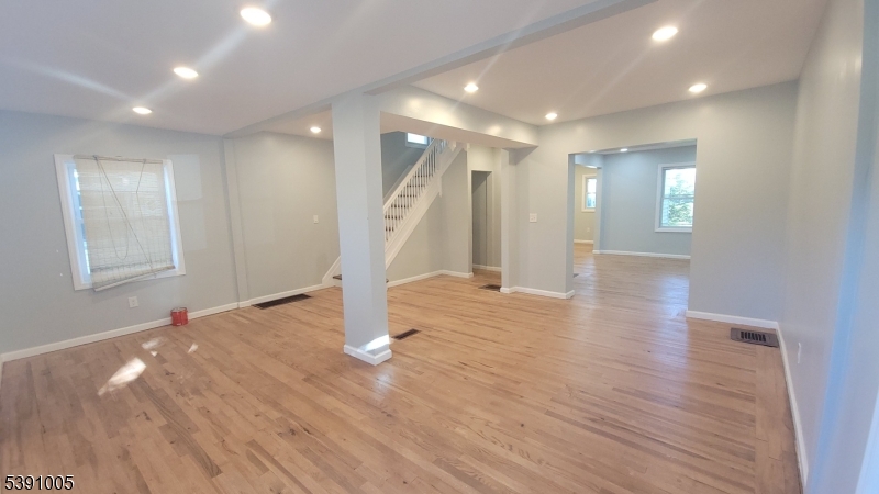 94 Sanford St