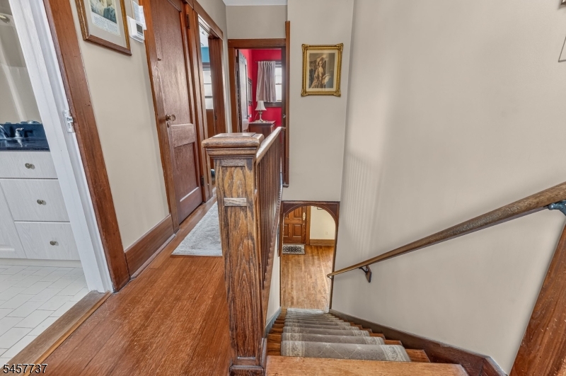 31 Frederick St