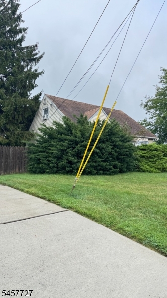39 Windsor Dr