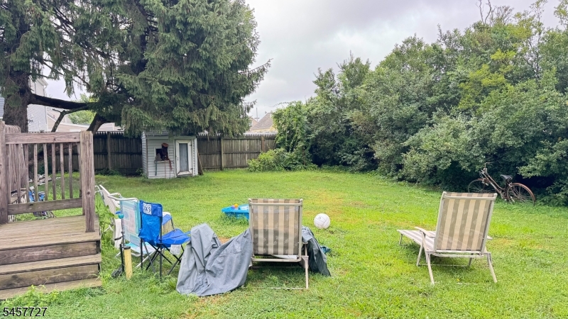 39 Windsor Dr
