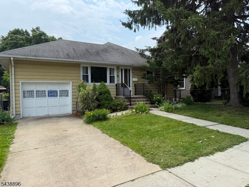 301 Valley Rd
