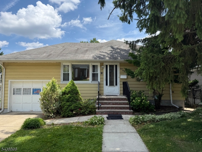 301 Valley Rd