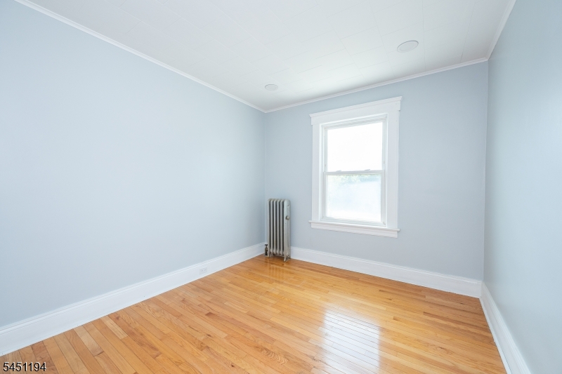 159 E Grant Ave