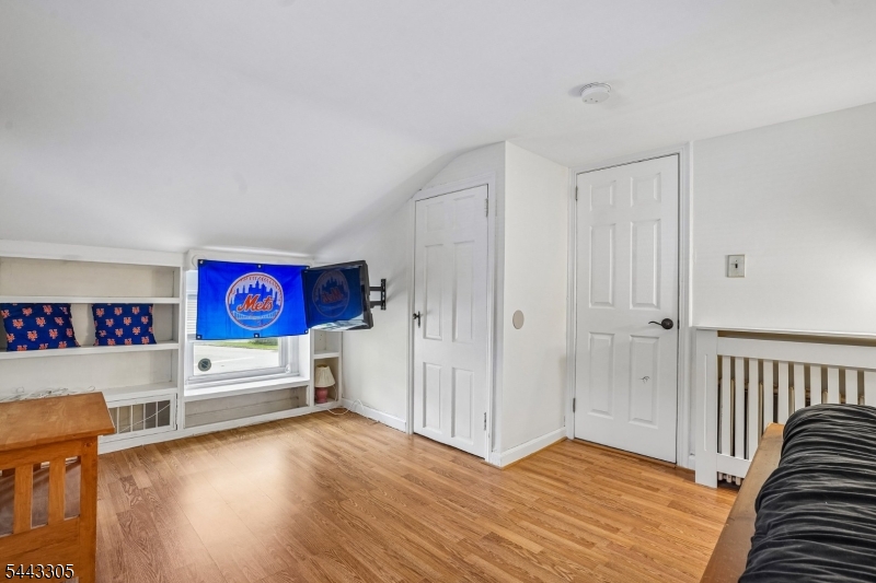 267 Kings Rd