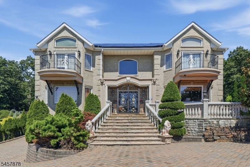 37 Mountainwood Ct