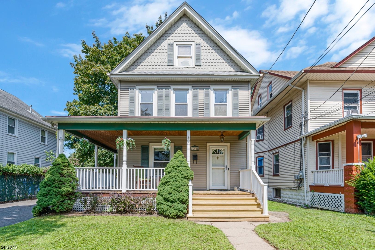610 Front St