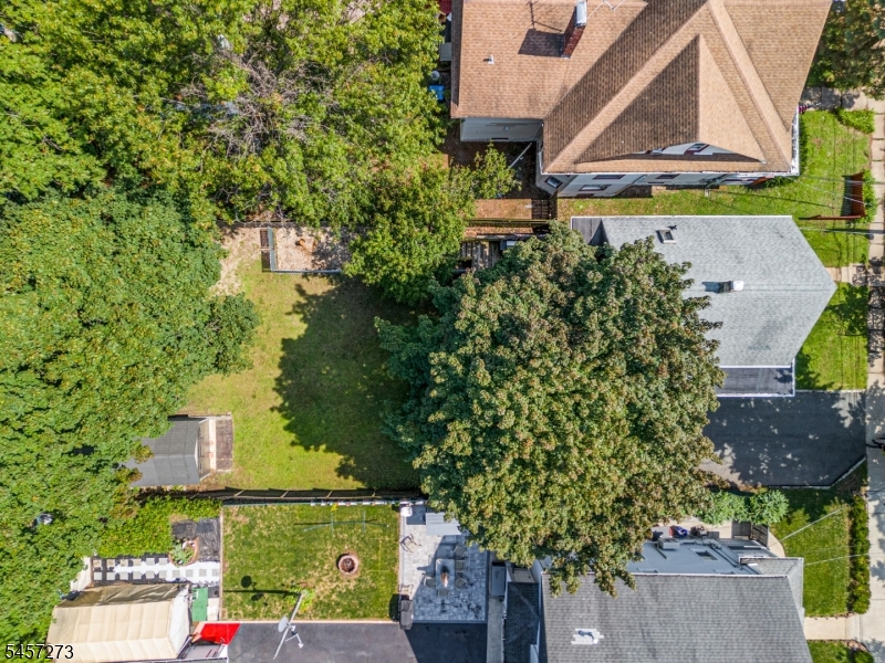 610 Front St